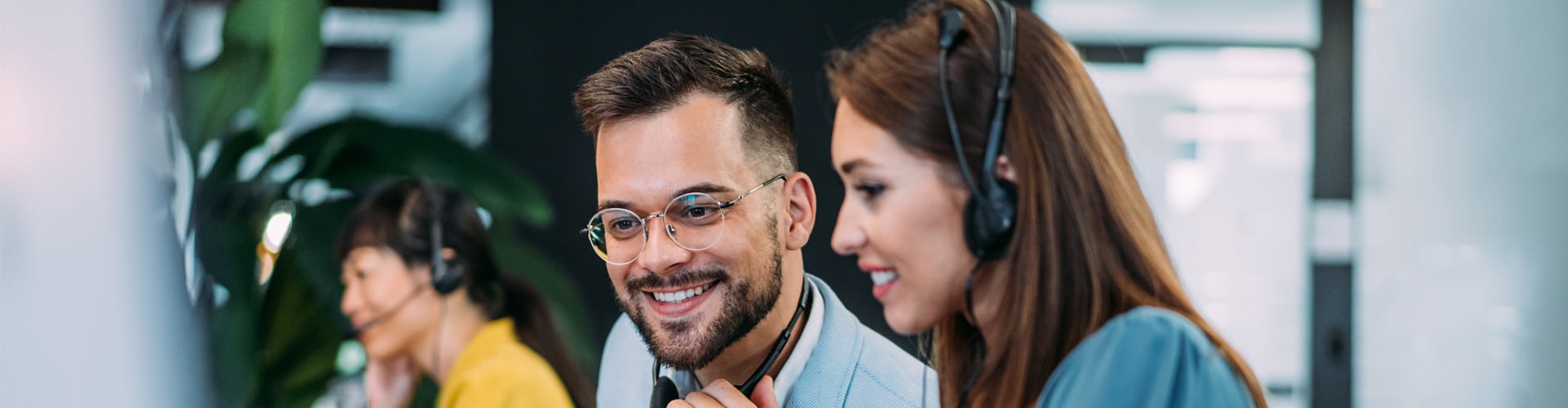 Call centre workers hires